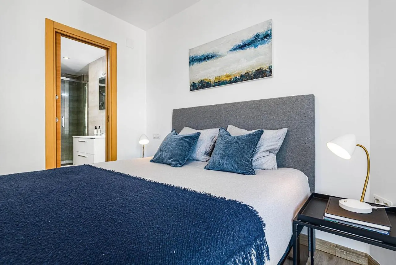 Mediterraneo Beach Apartment In Malaga By Solaga Holiday Homes İspanya